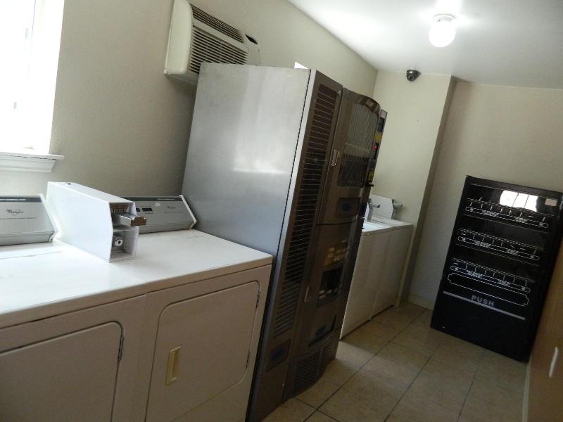 Paris Extended Stay Suites image