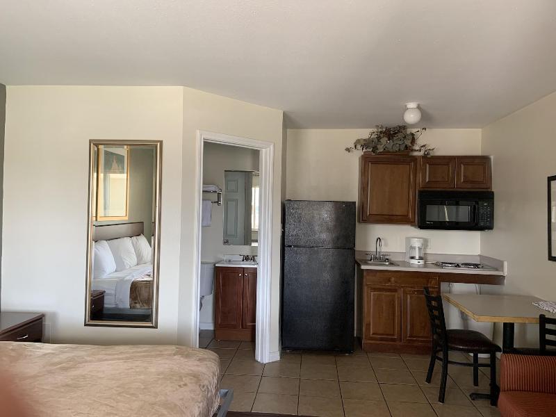Paris Extended Stay Suites image
