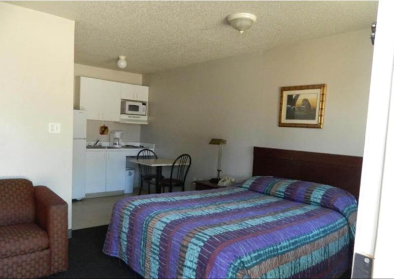 Paris Extended Stay Suites image
