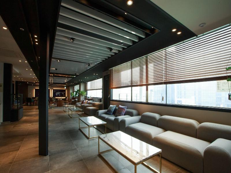 Brosis Hotel image