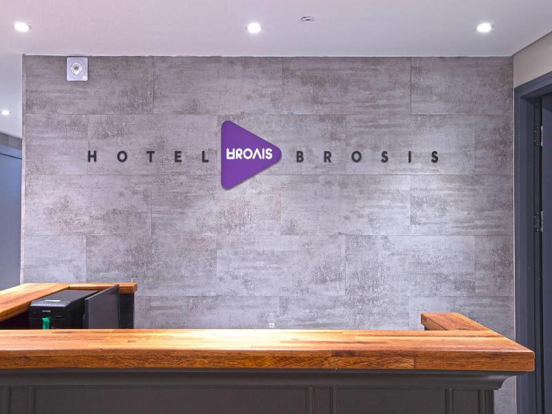 Brosis Hotel image