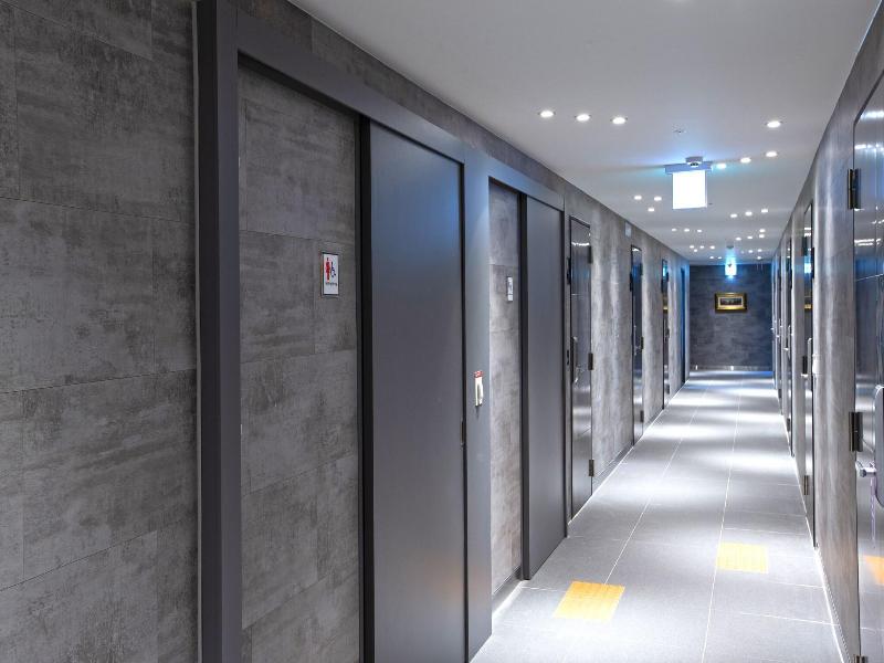 Brosis Hotel image