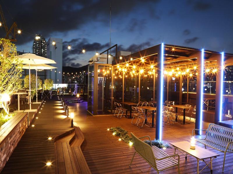 Brosis Hotel image