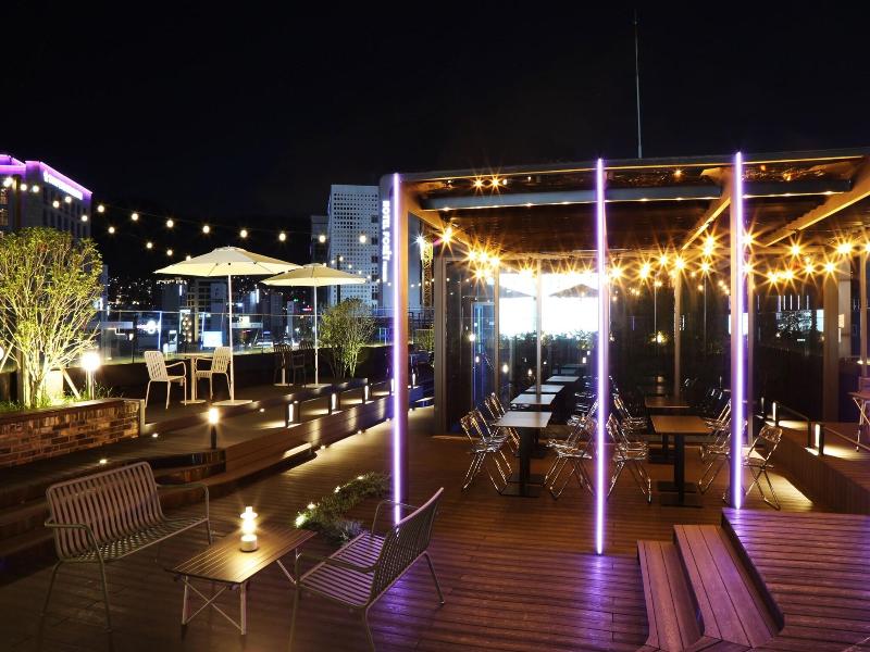 Brosis Hotel image