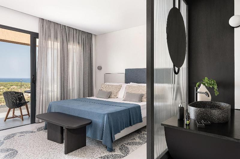 Nuovo Luxury Suites image