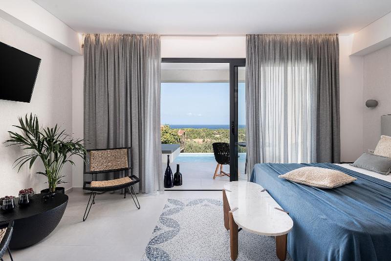 Nuovo Luxury Suites image