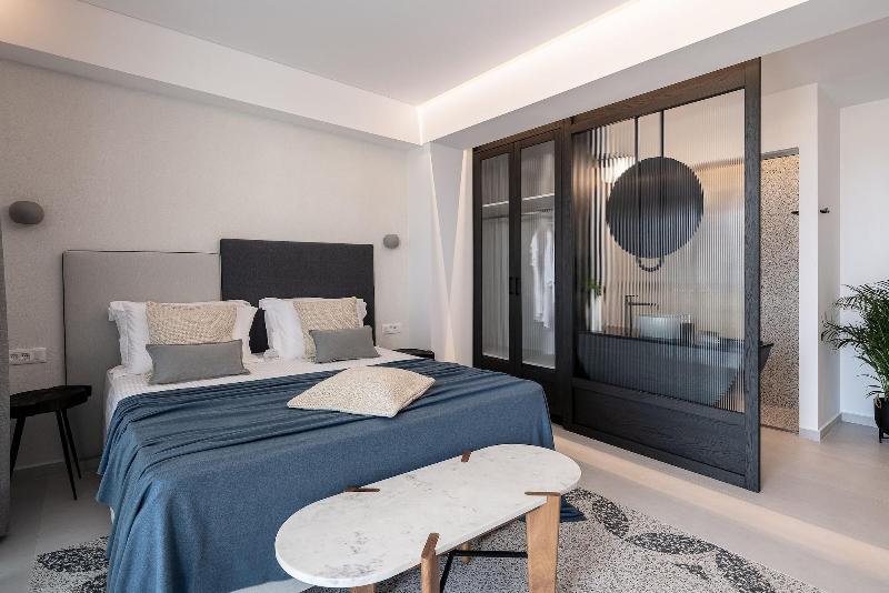 Nuovo Luxury Suites image