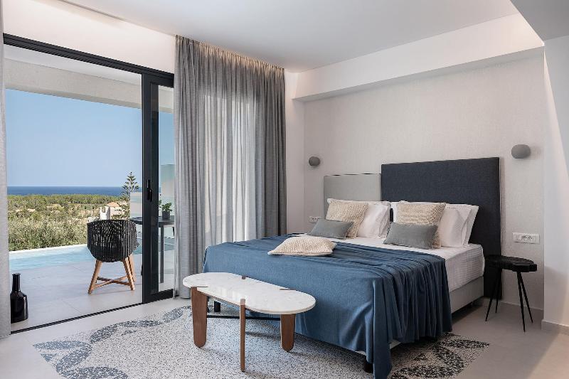 Nuovo Luxury Suites image