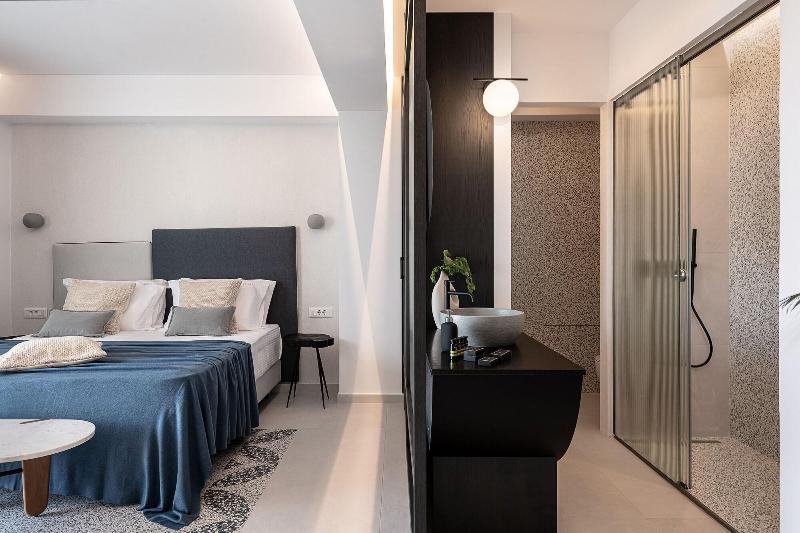Nuovo Luxury Suites image