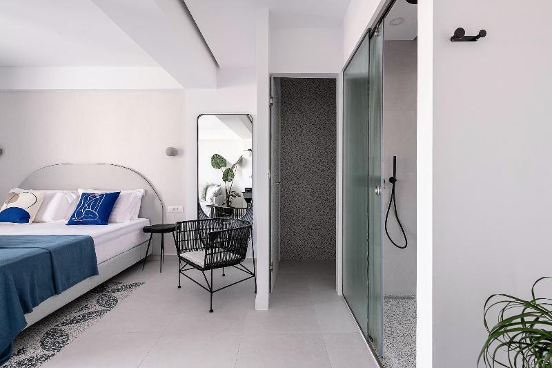 Nuovo Luxury Suites image