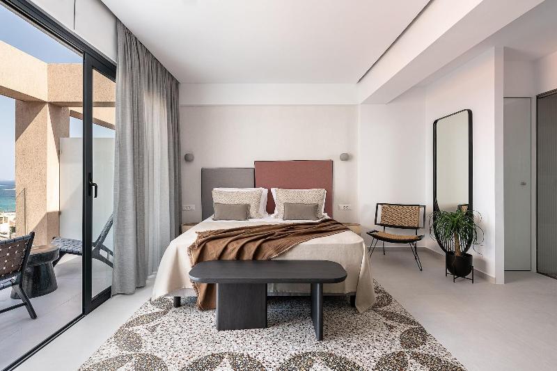 Nuovo Luxury Suites image