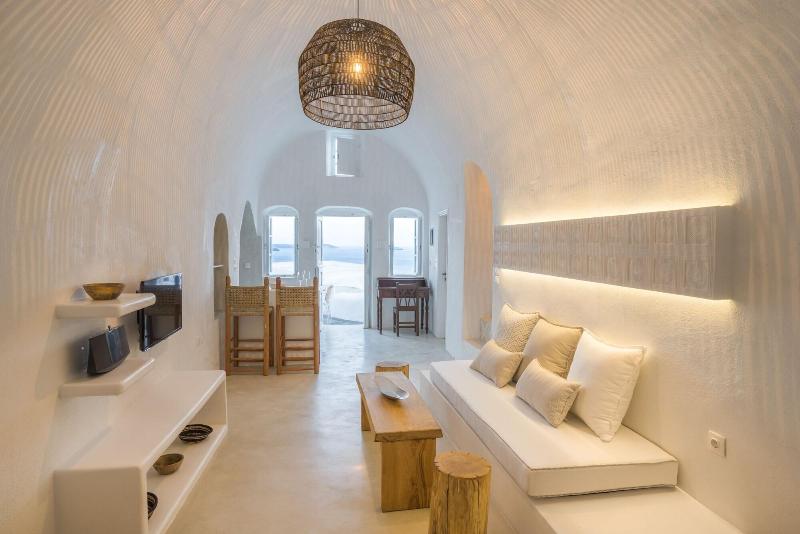 Canvas Suites image