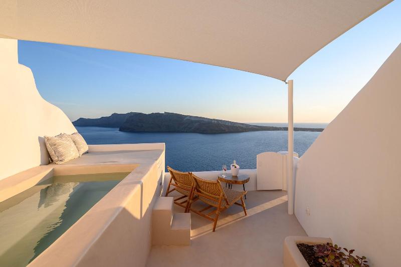 Canvas Suites image
