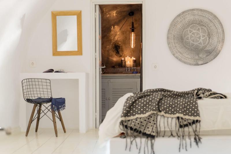 Canvas Suites image