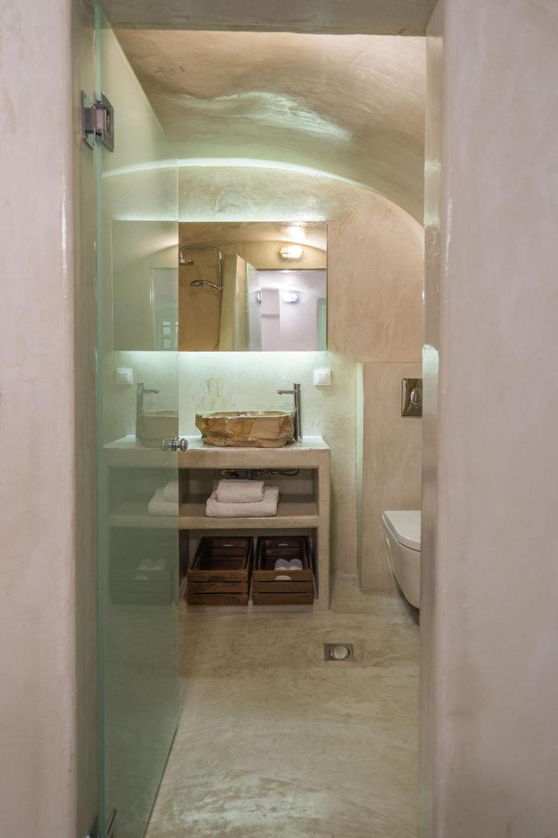 Canvas Suites image