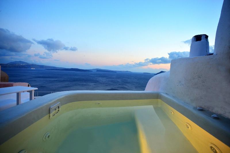 Canvas Suites image