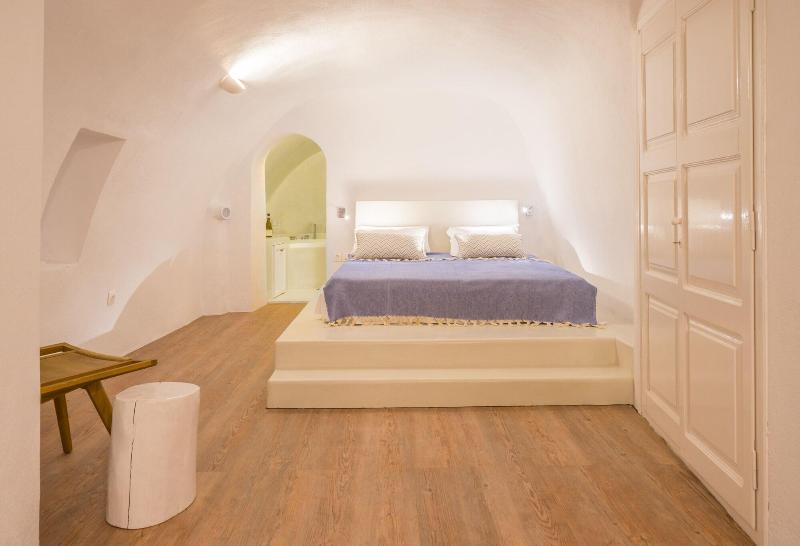Canvas Suites image