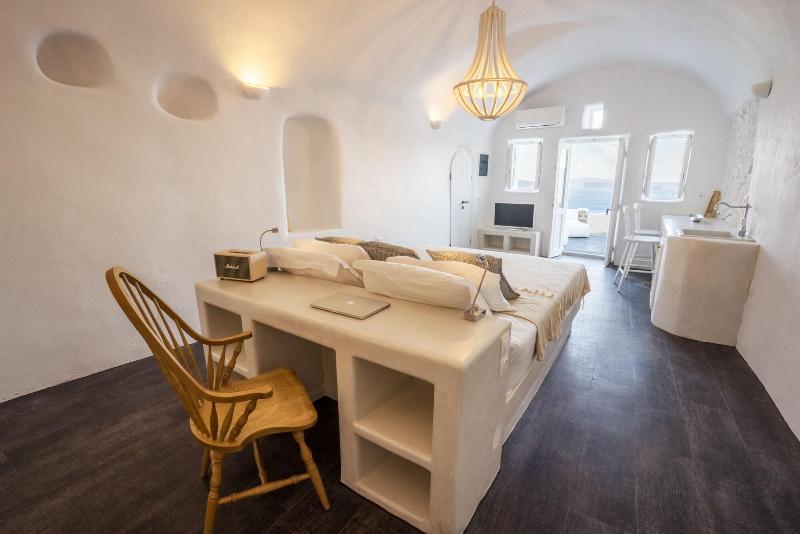 Canvas Suites image