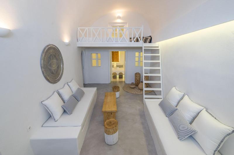 Canvas Suites image