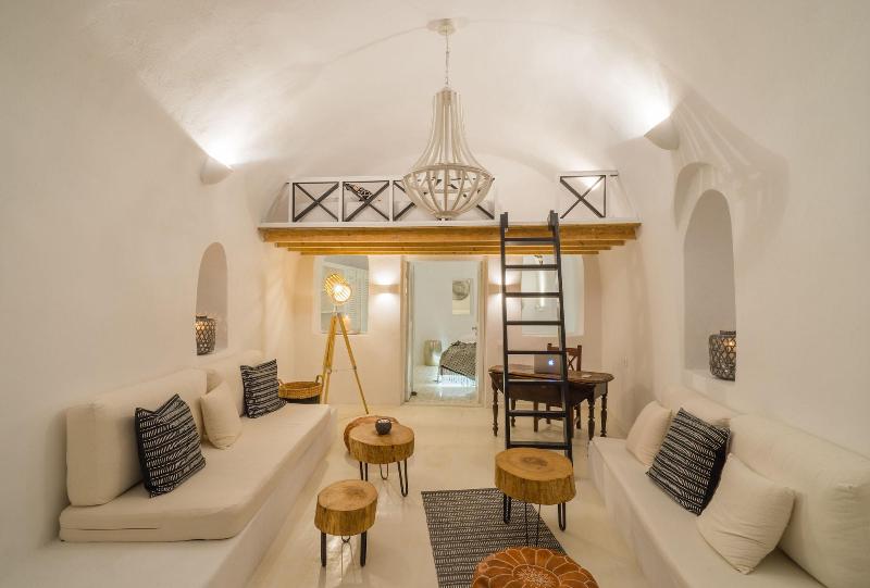 Canvas Suites image
