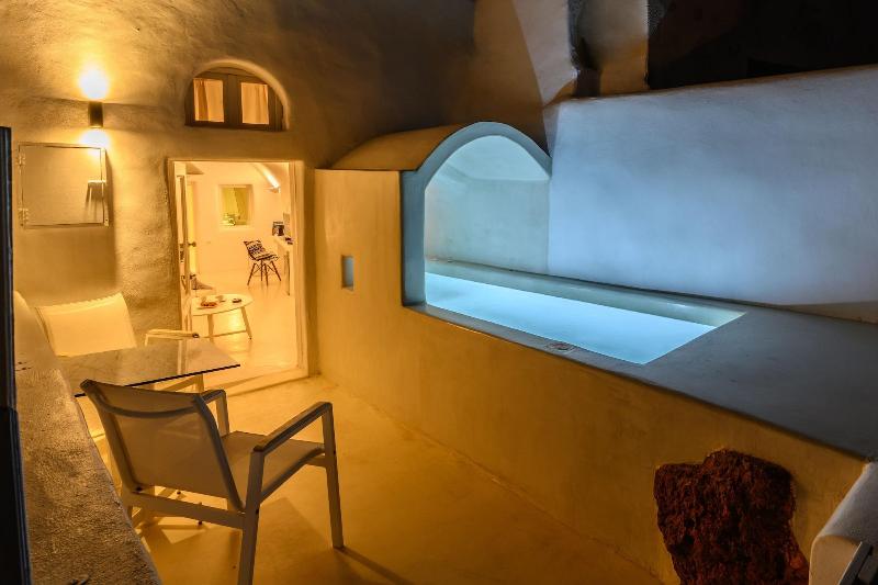 Canvas Suites image
