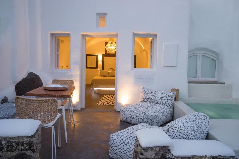 Canvas Suites image