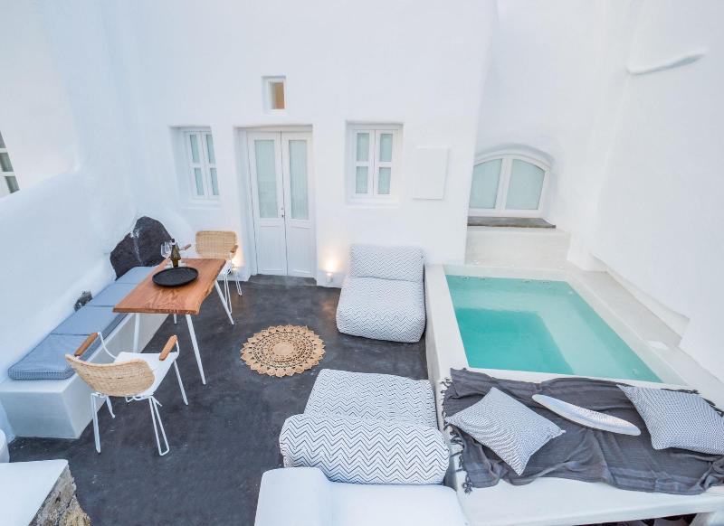 Canvas Suites image