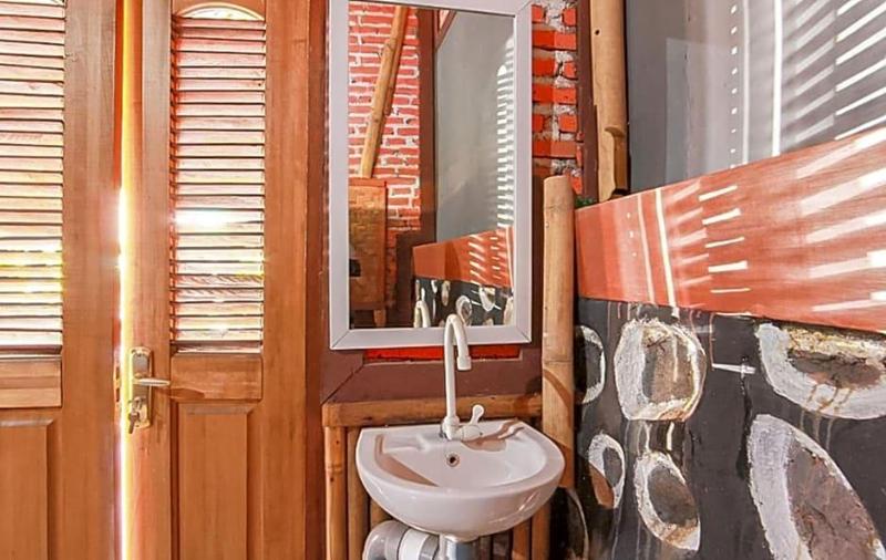 Reddoorz Syariah Banyu Asem Banyuwangi image