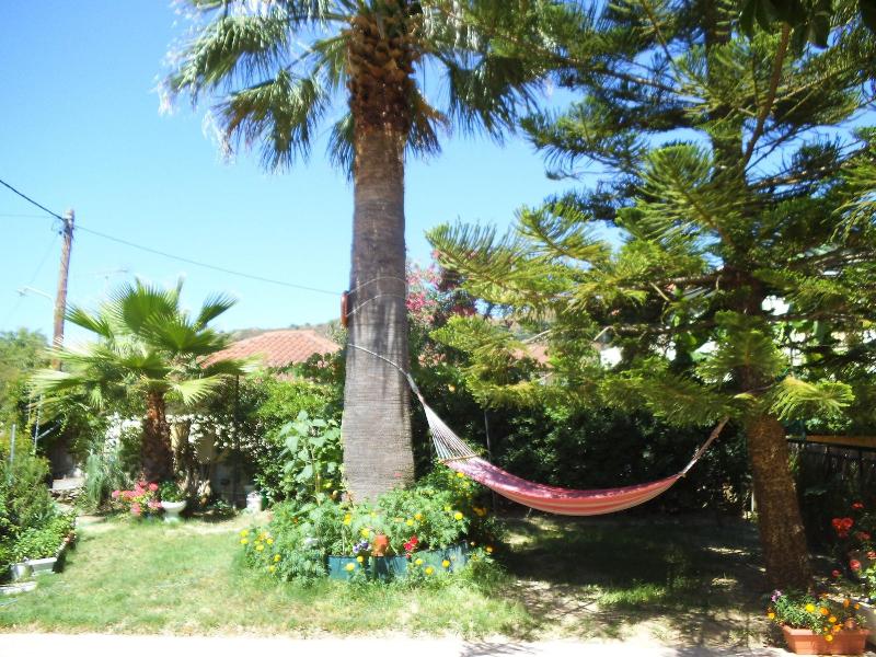 Villa Xenos Studios & Apartments image