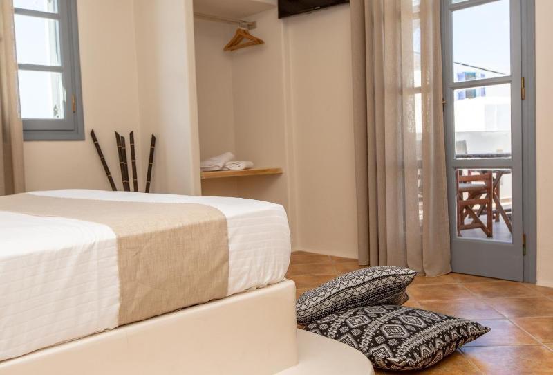 Ampelos  Inn image