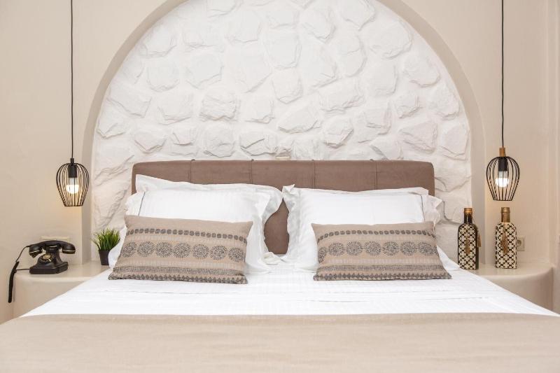 Ampelos  Inn image