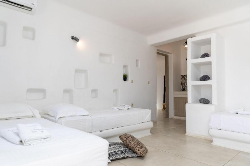 Ampelos  Inn image