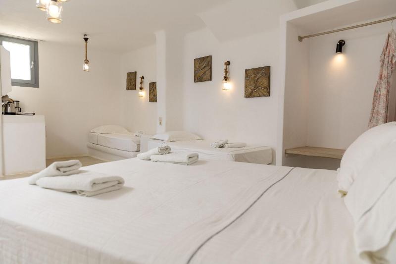 Ampelos  Inn image