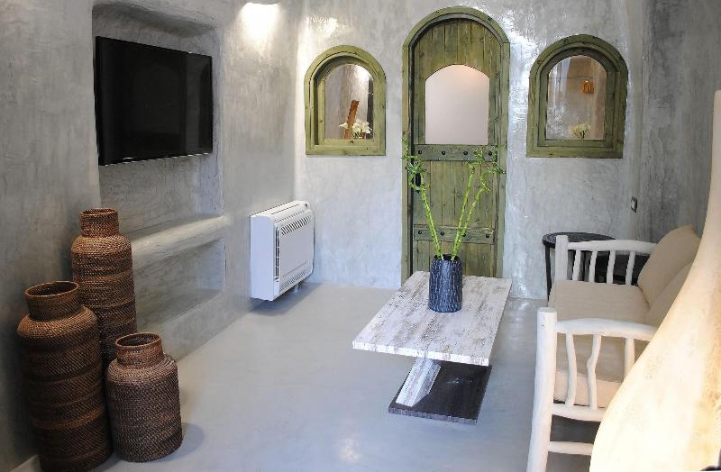 Santorini Dreams Villas — photo 38