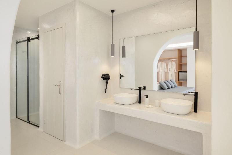 Santorini Dreams Villas image