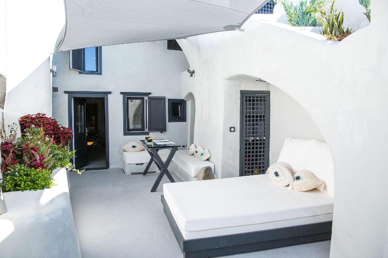Santorini Dreams Villas image