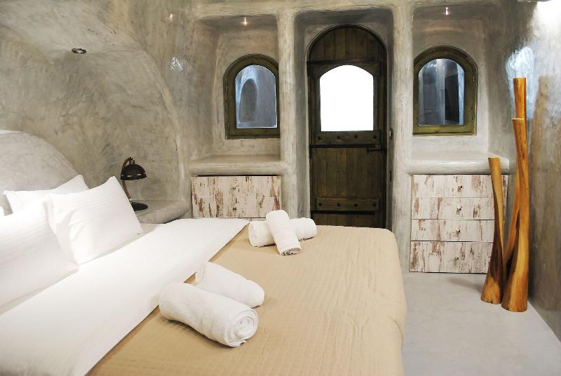 Santorini Dreams Villas image