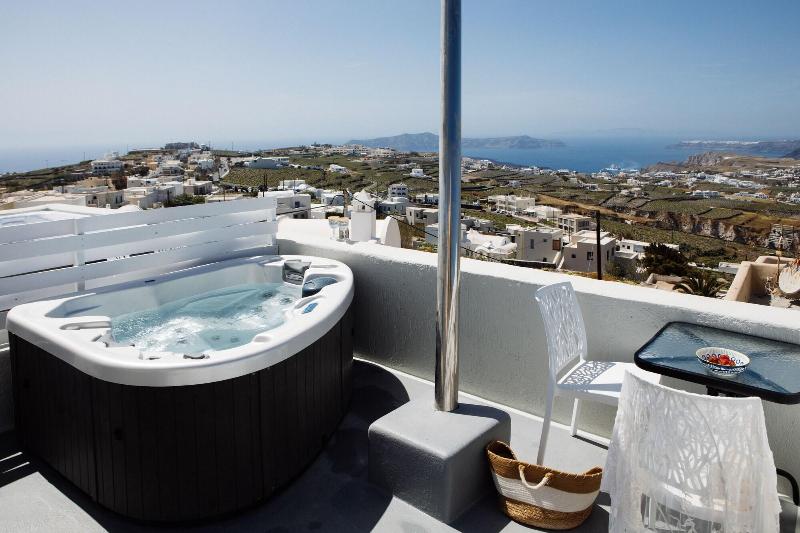 Santorini Dreams Villas image