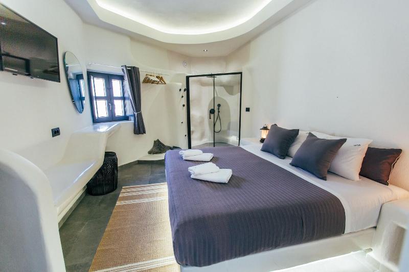 Santorini Dreams Villas image