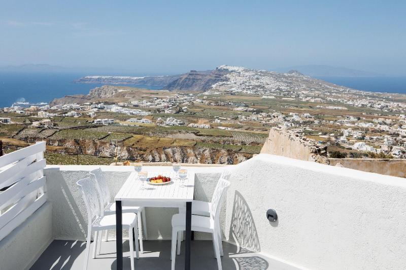 Santorini Dreams Villas image