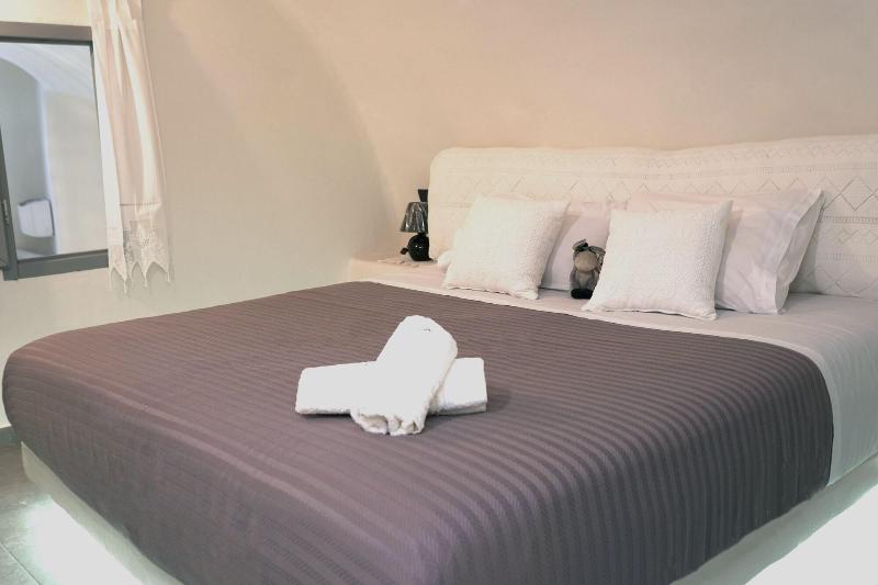 Santorini Dreams Villas image
