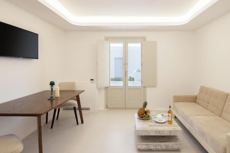 Santorini Dreams Villas image