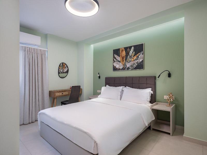 M City Hotel image