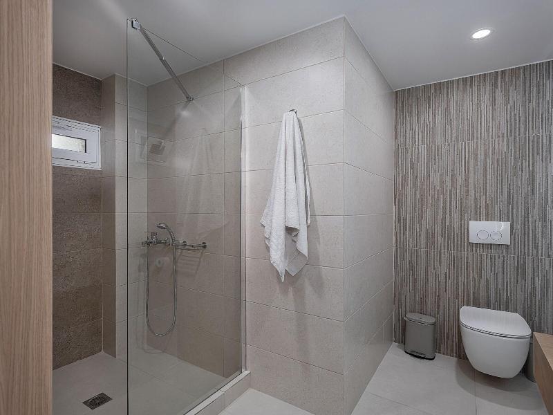 M City Hotel image