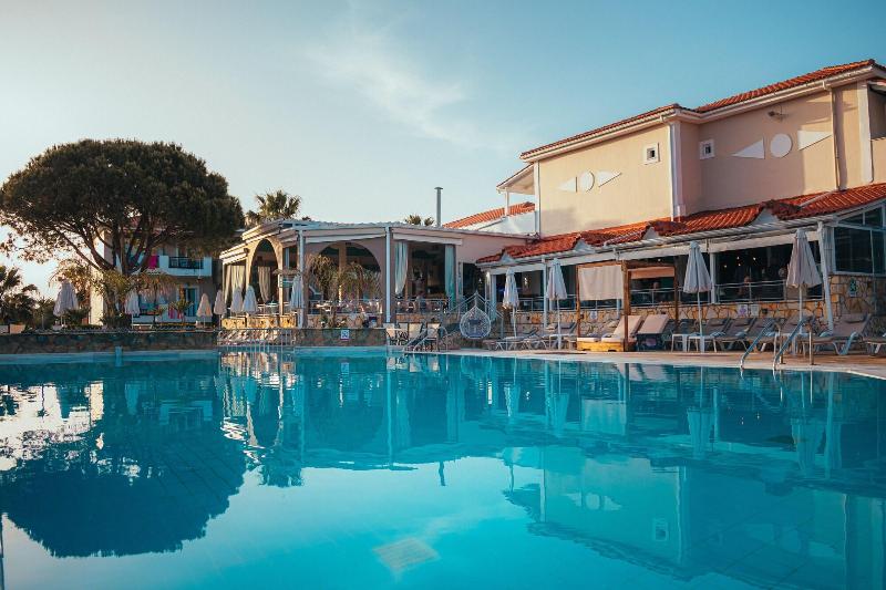 Denny's Inn image