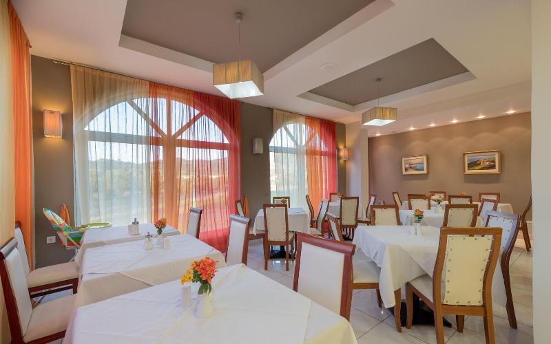 Denny's Inn image