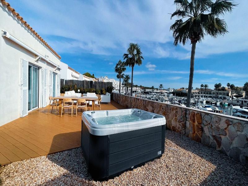 Lago Resort Menorca - Villas & Bungalows Del Lago image