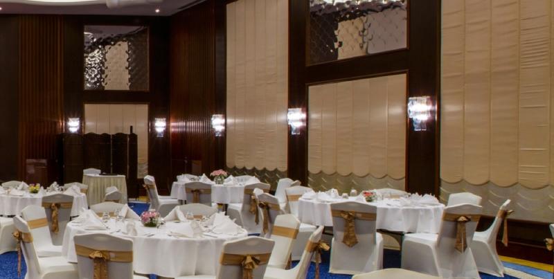 Danat Jebel Dhanna Resort image