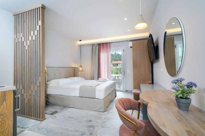 Iliomagic Luxury Suites Thassos image