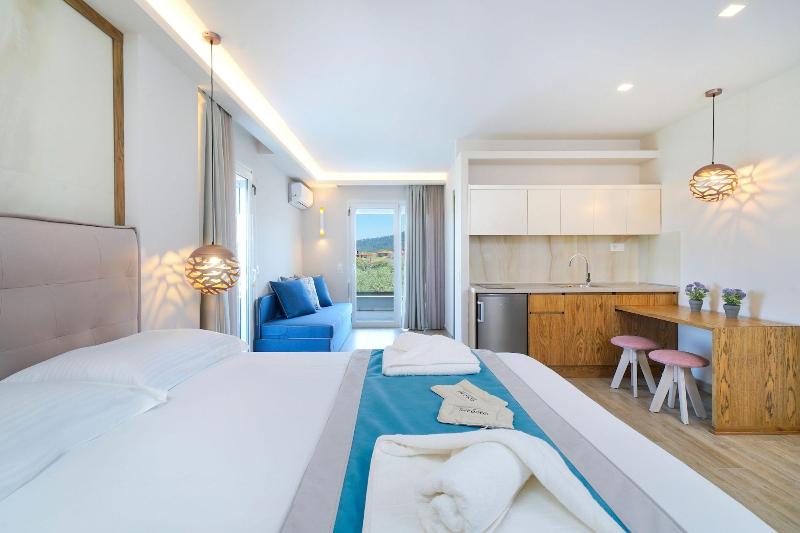 Iliomagic Luxury Suites Thassos image